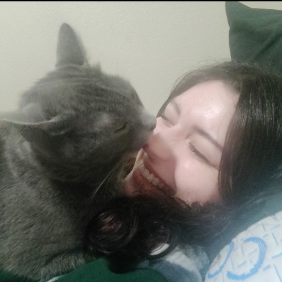 Meet your Posher, Alysa - Picture 1 of 1